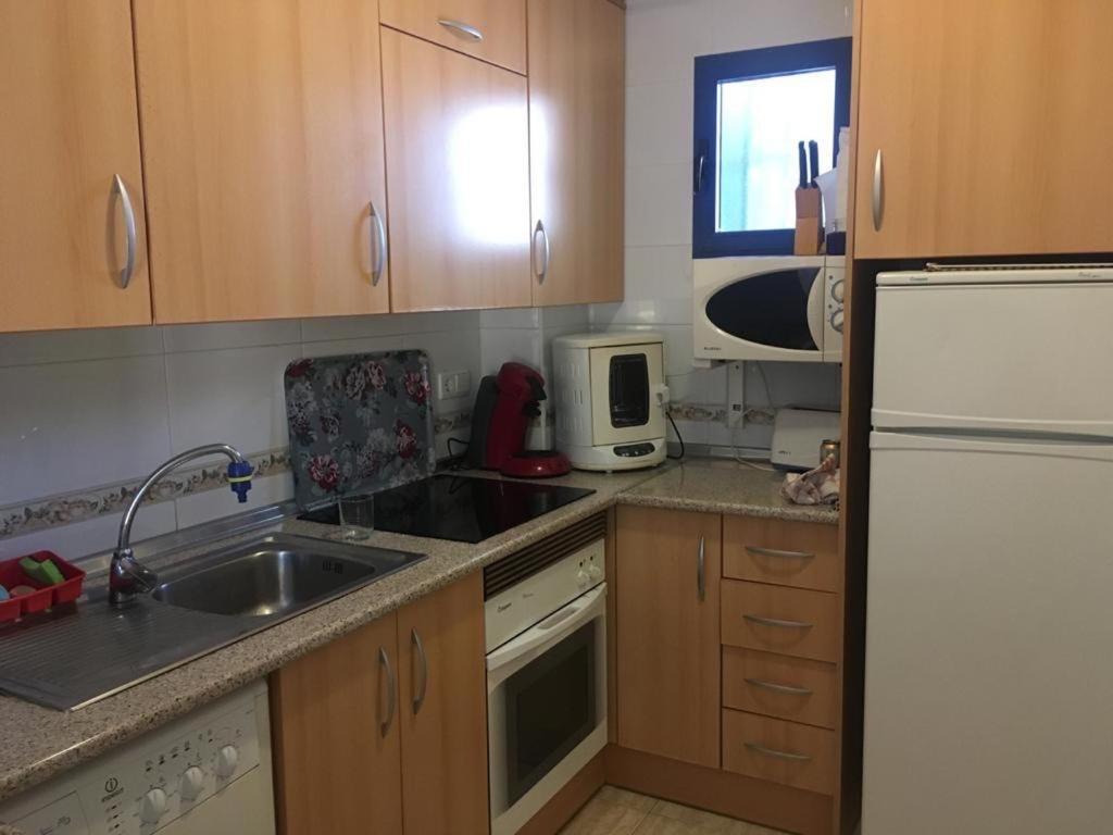2-Bedroom And Living Room Apartment Near Campoamor Beach Zewnętrze zdjęcie