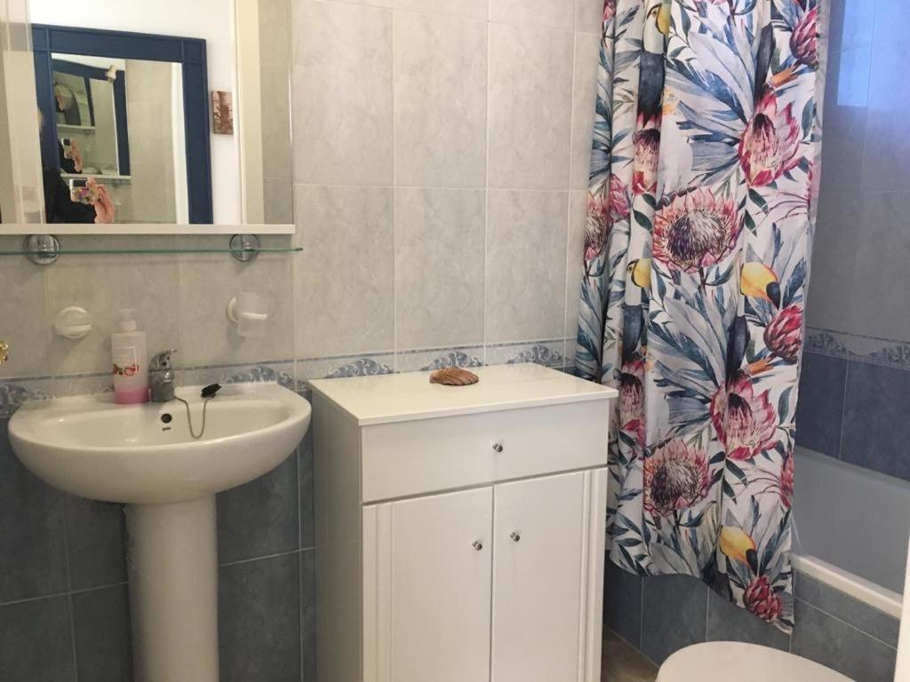 2-Bedroom And Living Room Apartment Near Campoamor Beach Zewnętrze zdjęcie