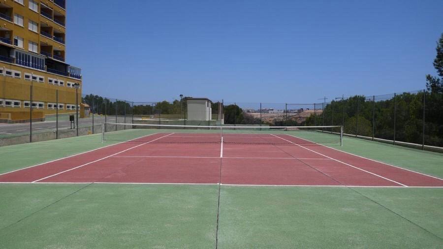 2-Bedroom And Living Room Apartment Near Campoamor Beach Zewnętrze zdjęcie